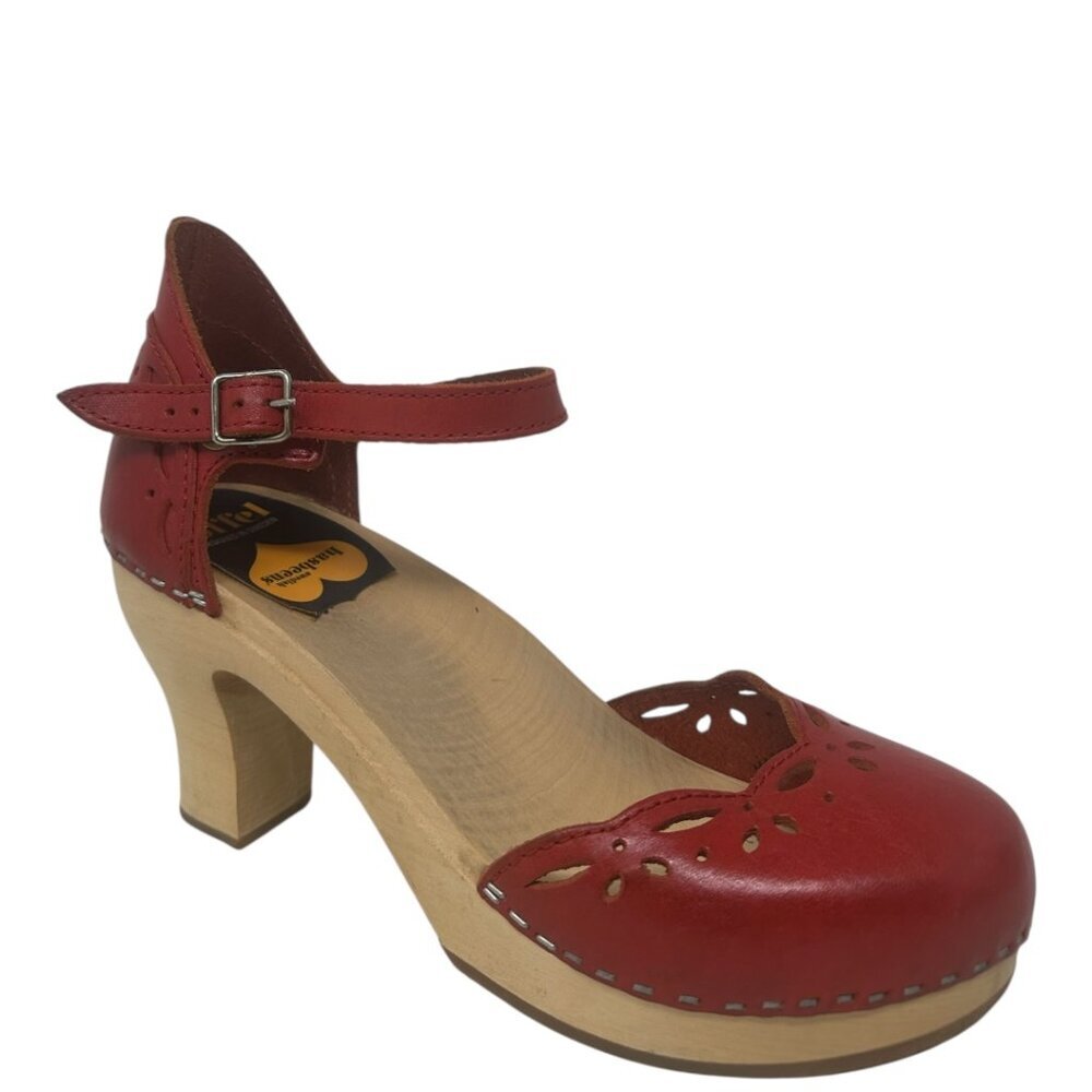 Rare Swedish Hasbeens Red Laser Cut Leather Platform Heeled Clog Sandals 9 Boho